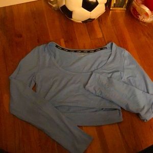 Blue exercise cropped shirt